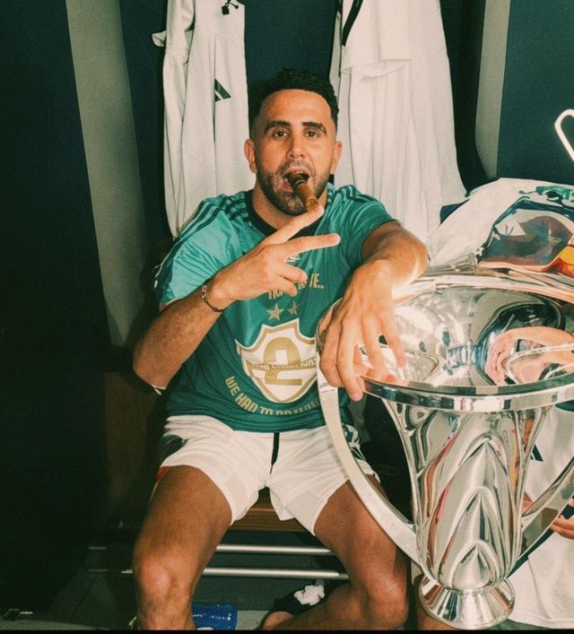 开云网页版-吉达国民卫冕亚冠精英冠军，马赫雷斯向全队赠送定制款劳力士